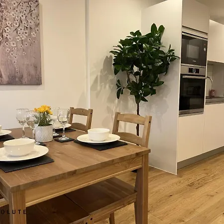 Newbuild Central 1 Bed Apartamento